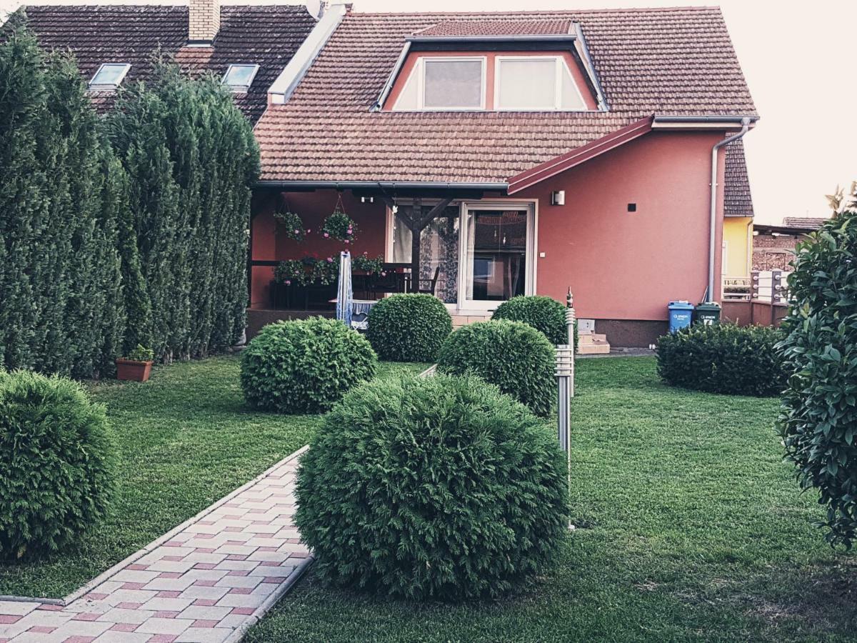 Apartment Dominik Eszék Kültér fotó